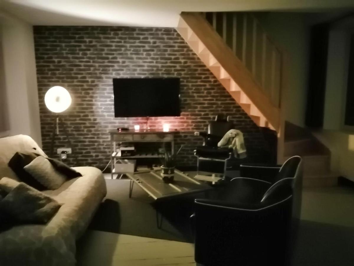 Au Repos Du Verger Couvrelles Экстерьер фото